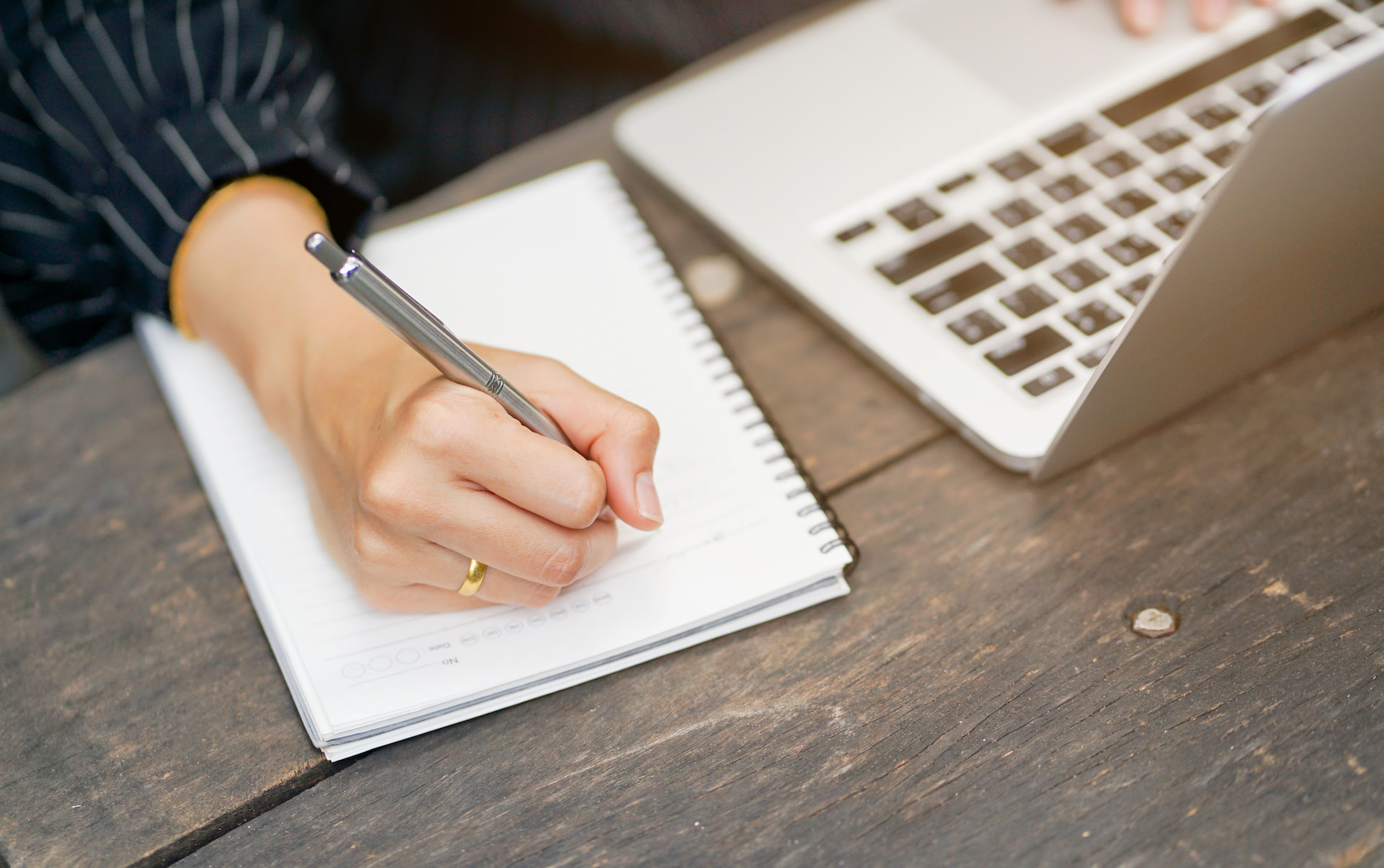 Academic Writing Task 2 - Agree & Disagree Essays: The Environment 