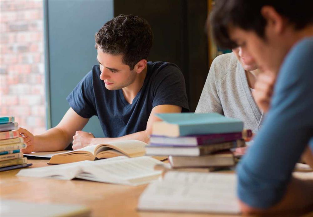 Recent Exam Question in IELTS Speaking Part 2 (Talk About a Course)